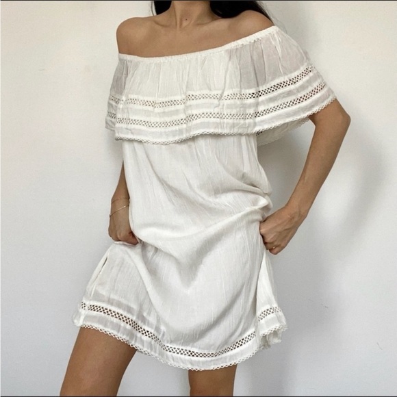 Wilfred | Aritzia White Lace-Trim Off the Shoulder Dress - Picture 2 of 3